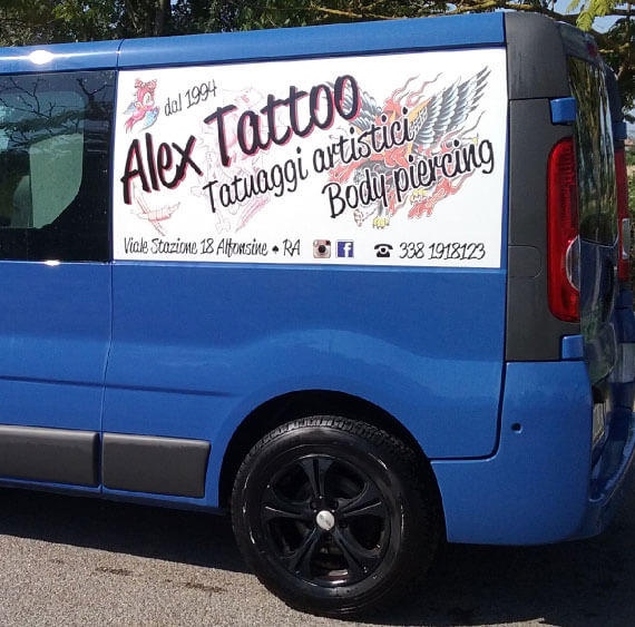 Adesivi per auto